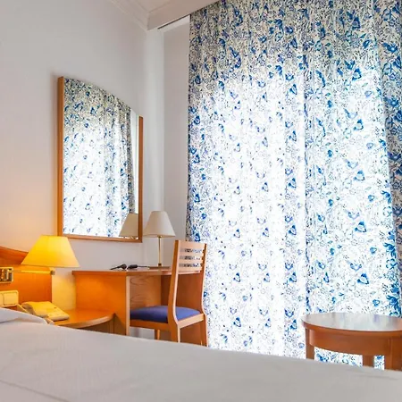 Ξενοδοχείο Ramblamar 3*